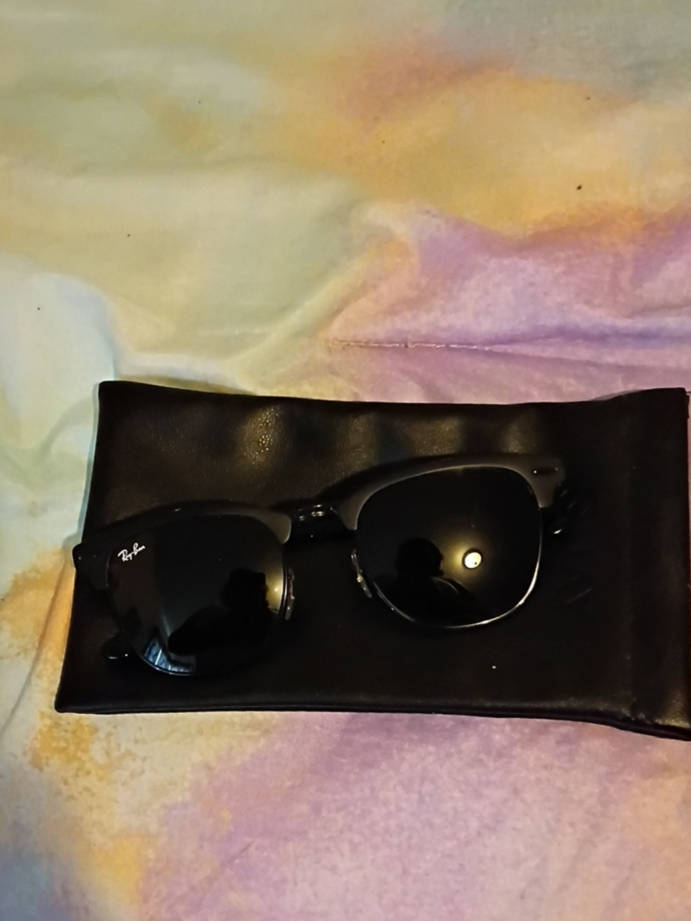 Ray-Ban Men’s Black Sunglasses with Dark Lenses